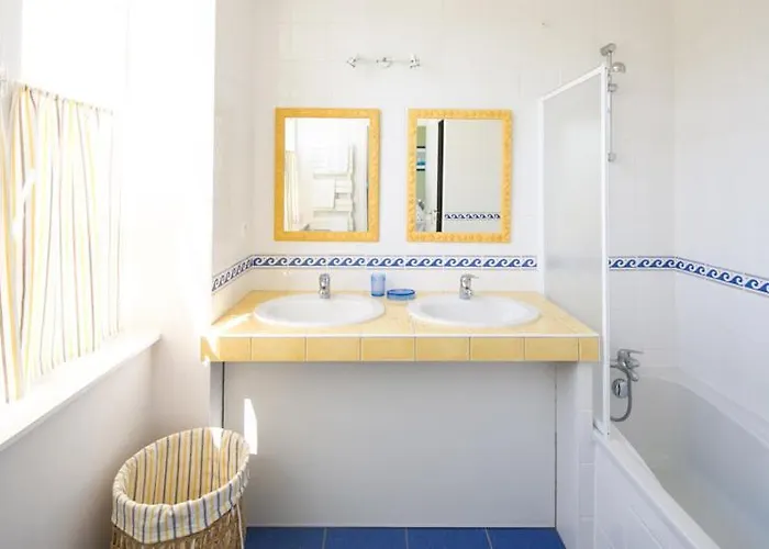 게스트하우스 La Recreation _ Ancienne Ecole De 1850 Renovee En